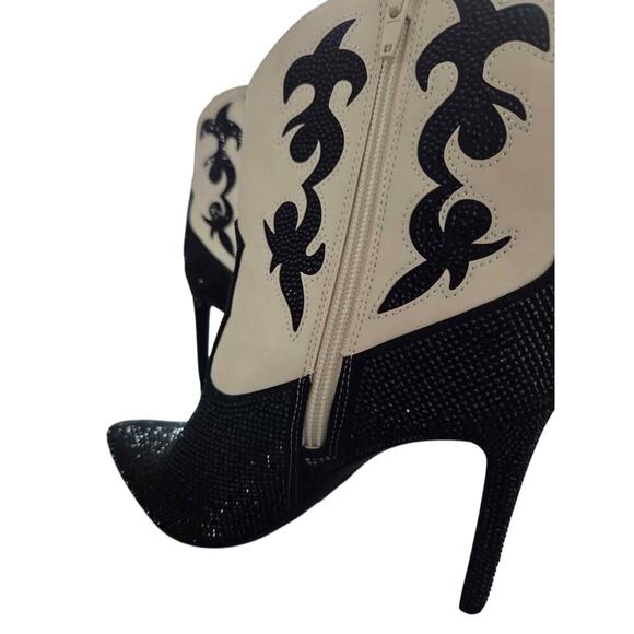 I.N.C Western Style Embellished Booties with a Stiletto Heel 6.5 New - Picture 3 of 5